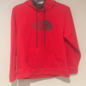 North face pullover